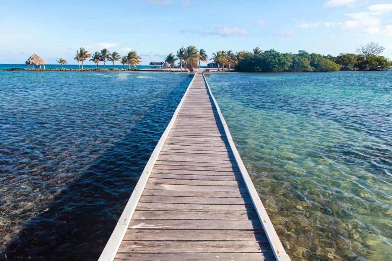 Hotel Royal Belize à Thatch Caye Extérieur photo
