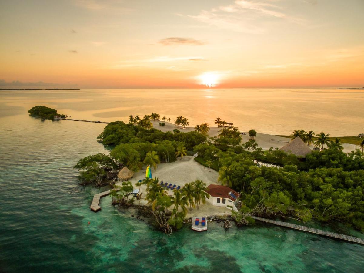 Hotel Royal Belize à Thatch Caye Extérieur photo